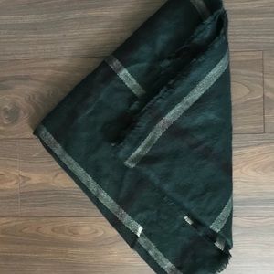 Large Blanket Scarf - Plaid